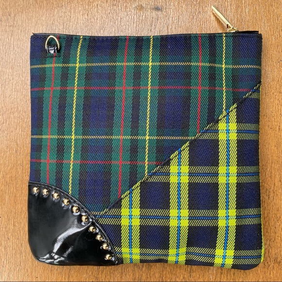 💥CLEAROUT💥NWOT MAC bag/purse patterned plaid, cosmetic, cross body - Picture 2 of 9